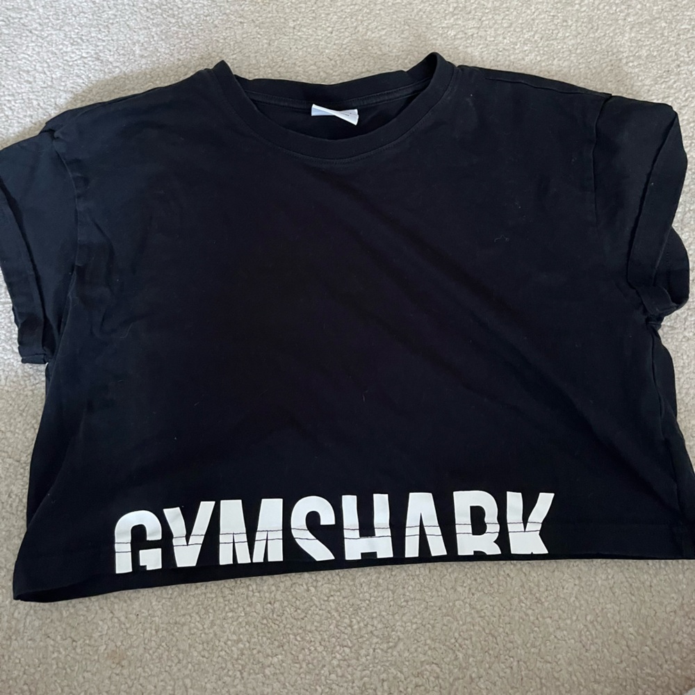 Gymshark Black Cropped Workout Tee